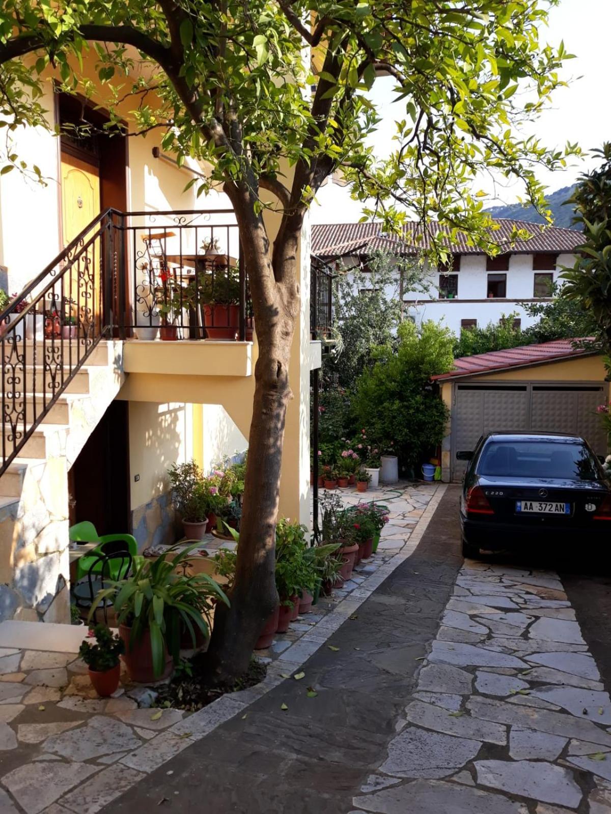 Villa Garden Berat Exterior foto